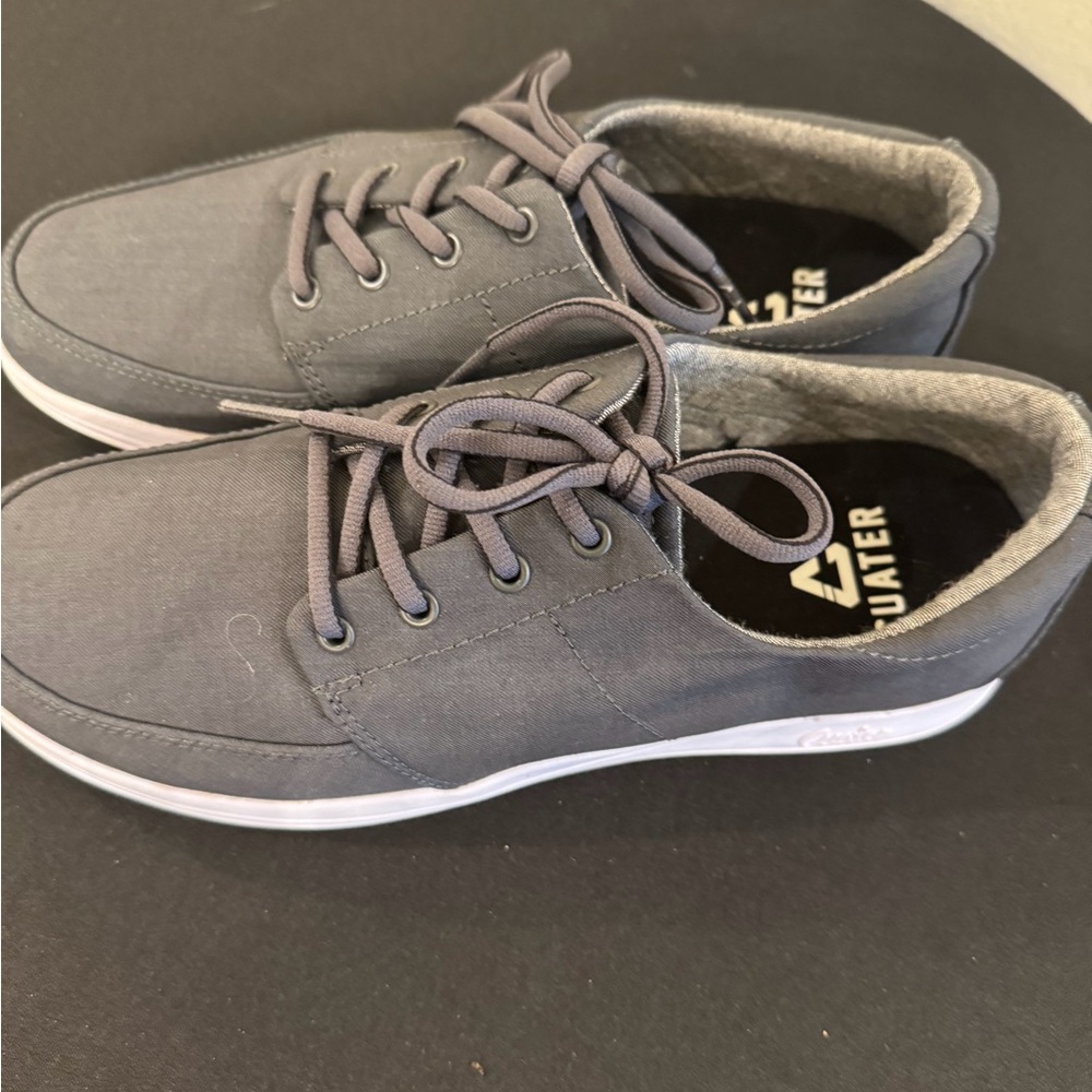 Cauter by Travis Mathew.  Charcoal Gray Men's Sneakers. Men’s size 9.